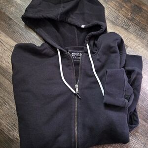 Figs Essential Black Hoodie Size XL Black Color